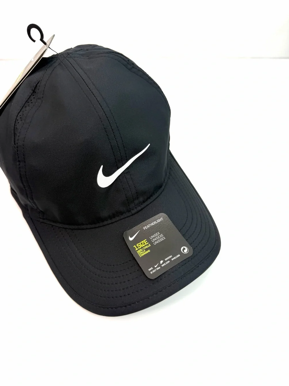 Nike Black Featherlight Aerobill Lightweight Unisex Baseball Cap